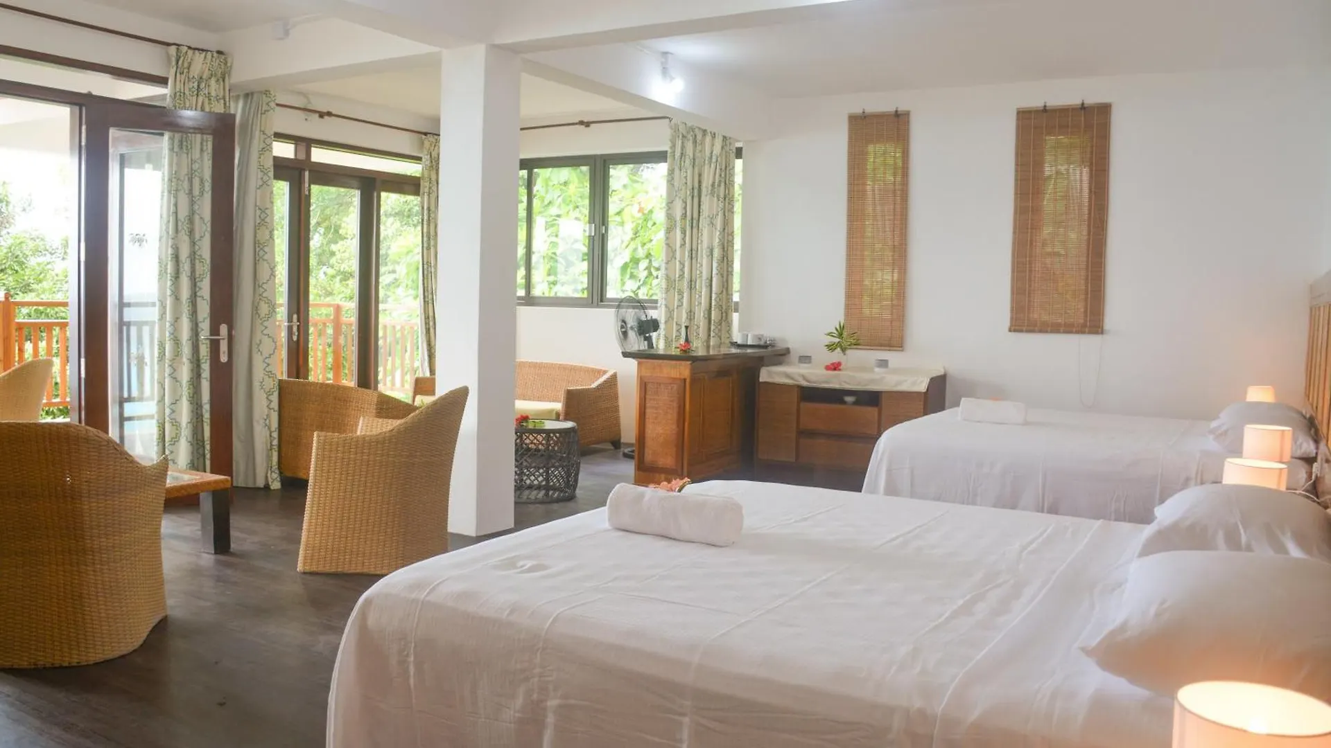 Sunbird Villas Glacis  Hotel